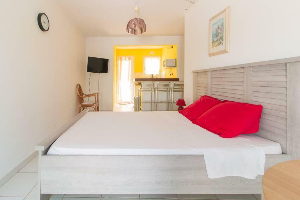 Superbe Studio Avec Jacuzzi Prive Lejlighed Sainte-Anne Eksteriør billede